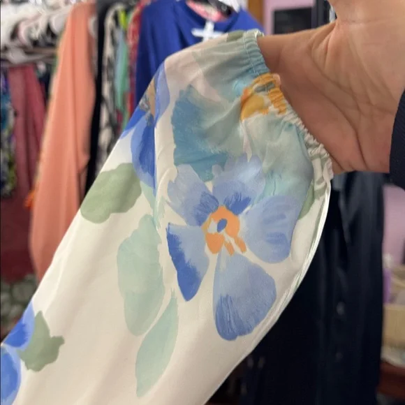 NWT Daniel Rainn Floral Puff Sleeve Mixed Media Sweater size large - Picture 7 of 7